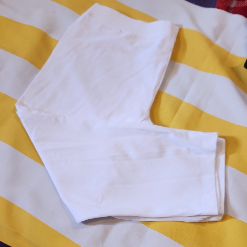 Coolibar White Capri Pants with SPF UV Protection